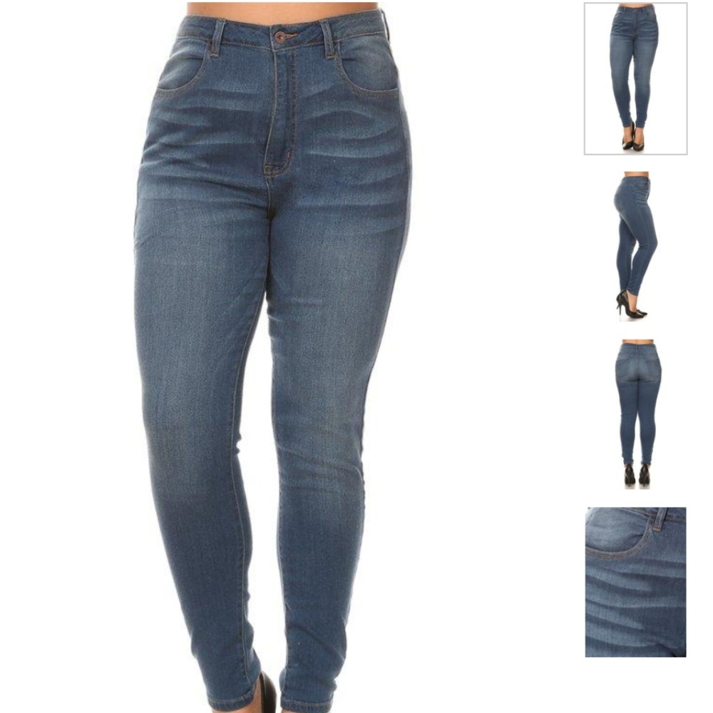 NEW Monotiques Jeans